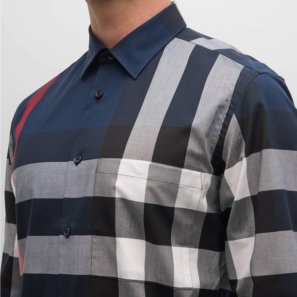 Burberry Button Up ๐๐๐งต - Picture 5 of 11